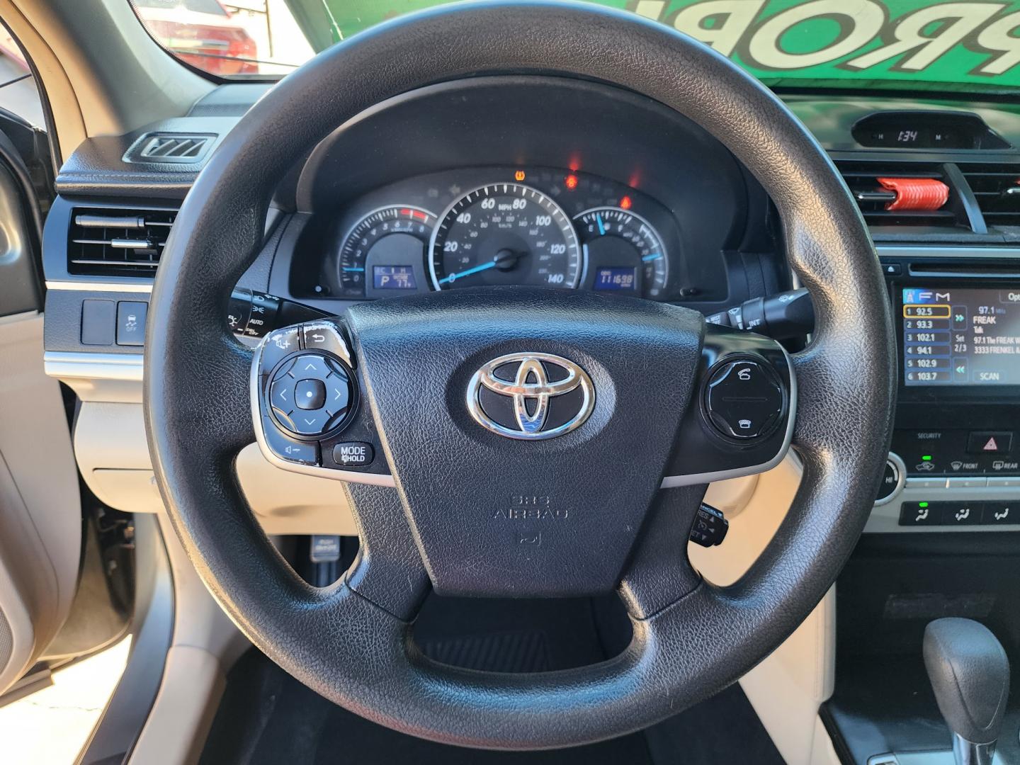 2014 GREEN Toyota Camry LE (4T4BF1FK0ER) with an 2.5L L4 DOHC 16V engine, 6-Speed Automatic transmission, located at 2660 S.Garland Avenue, Garland, TX, 75041, (469) 298-3118, 32.885551, -96.655602 - Welcome to DallasAutos4Less, one of the Premier BUY HERE PAY HERE Dealers in the North Dallas Area. We specialize in financing to people with NO CREDIT or BAD CREDIT. We need proof of income, proof of residence, and a ID. Come buy your new car from us today!! This is a SUPER CLEAN 2014 TOYOTA CAM - Photo#12